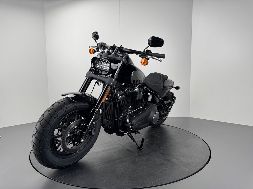Fahrzeugabbildung Harley-Davidson SOFTAIL FAT BOB 114CI *NEUWERTIG *WENIG KM