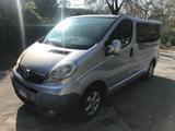 Opel Vivaro 2.5 CDTI Easytronic Fap 8 POSTI Ganc - gebrauchte Opel Vivaro aus dem Jahr 2009
