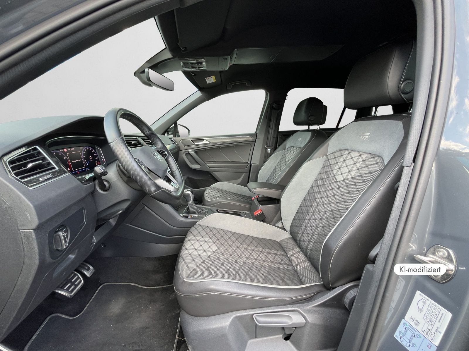 Volkswagen Tiguan - Bild 13