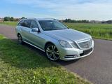 Mercedes-Benz E 220 CDI T BlueEFFICIENCY ELEGANCE 