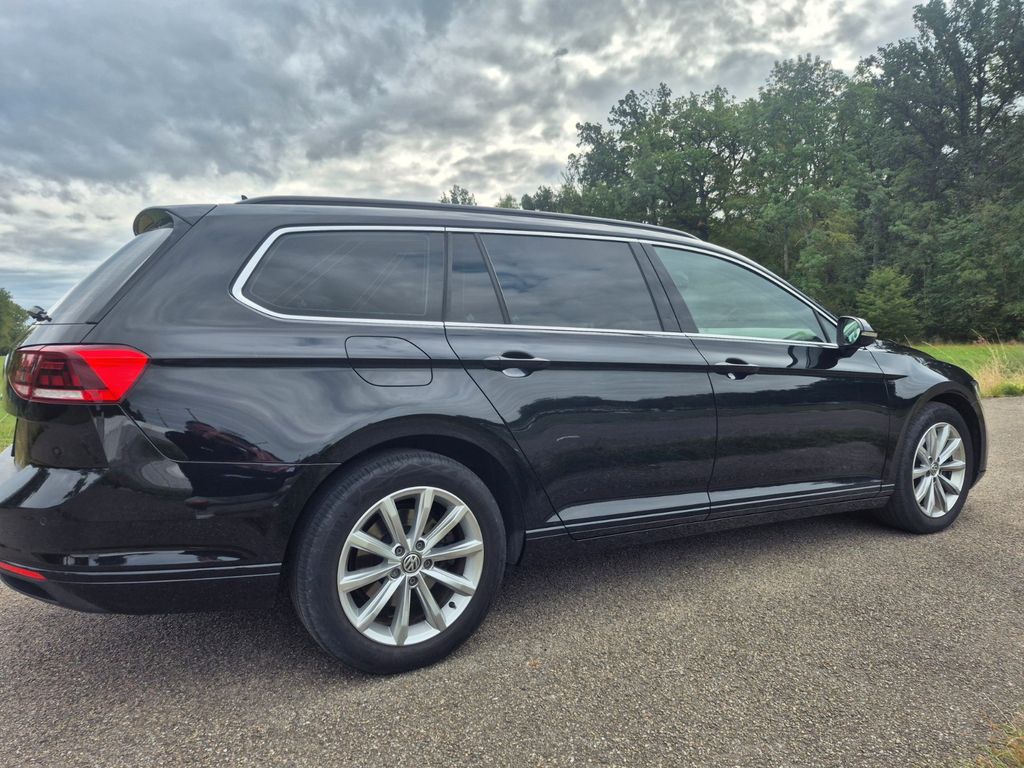 Image of Volkswagen Passat Variant