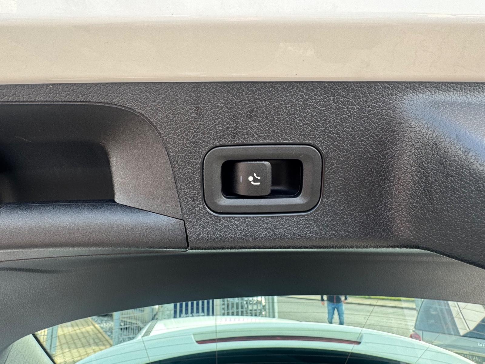 Mercedes-Benz CLA Shooting Brake 200 d LED ALU ́S 1 HAND, миниатюра 17