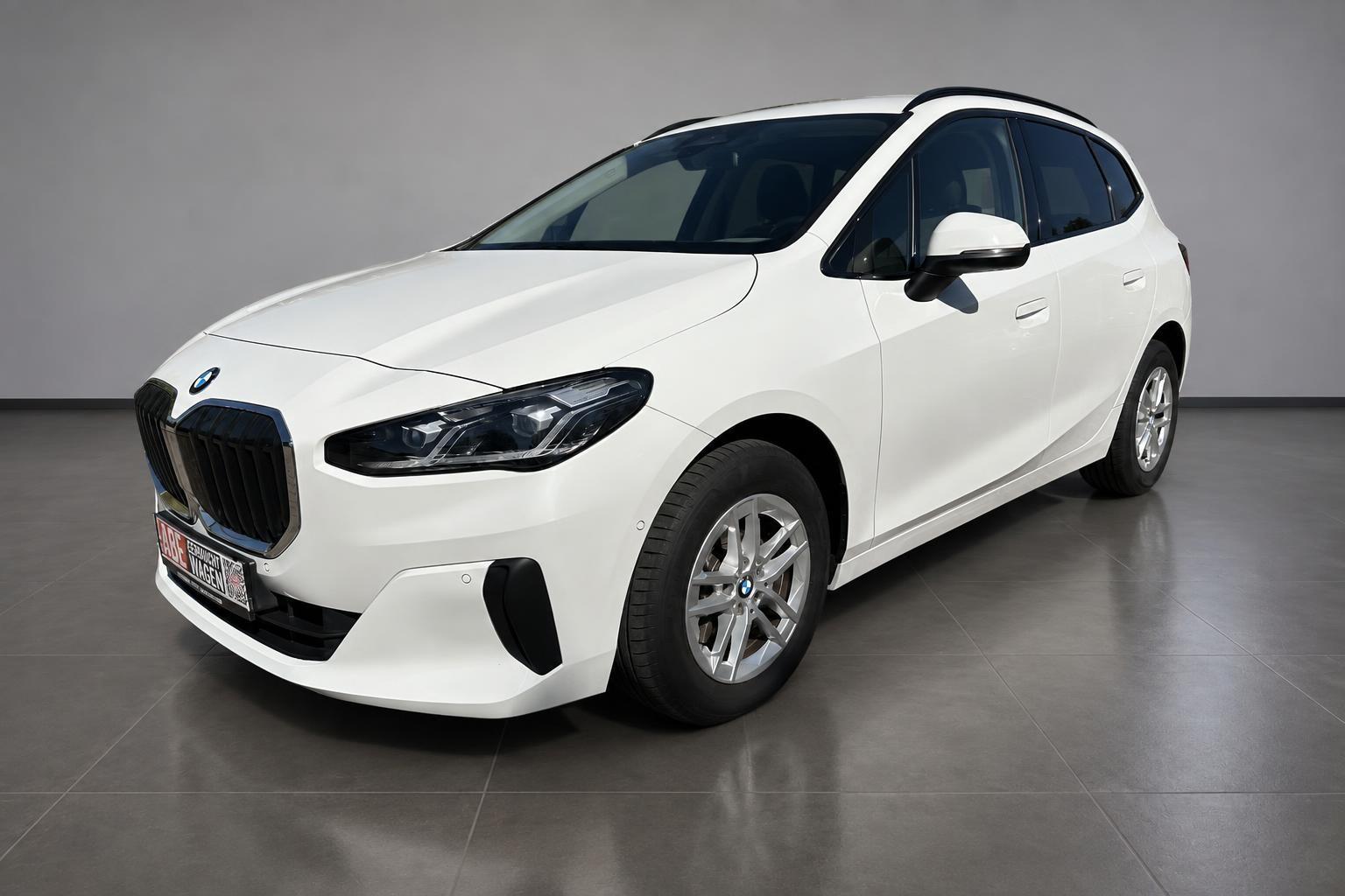 BMW 218 Active Tourer U06 A-LED Kamera PDC Shadow