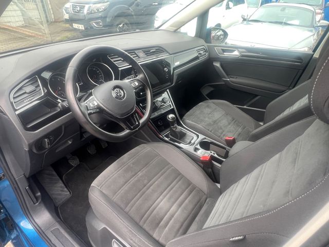 Volkswagen Touran Highline BMT/Start-Stopp 7 SITZE