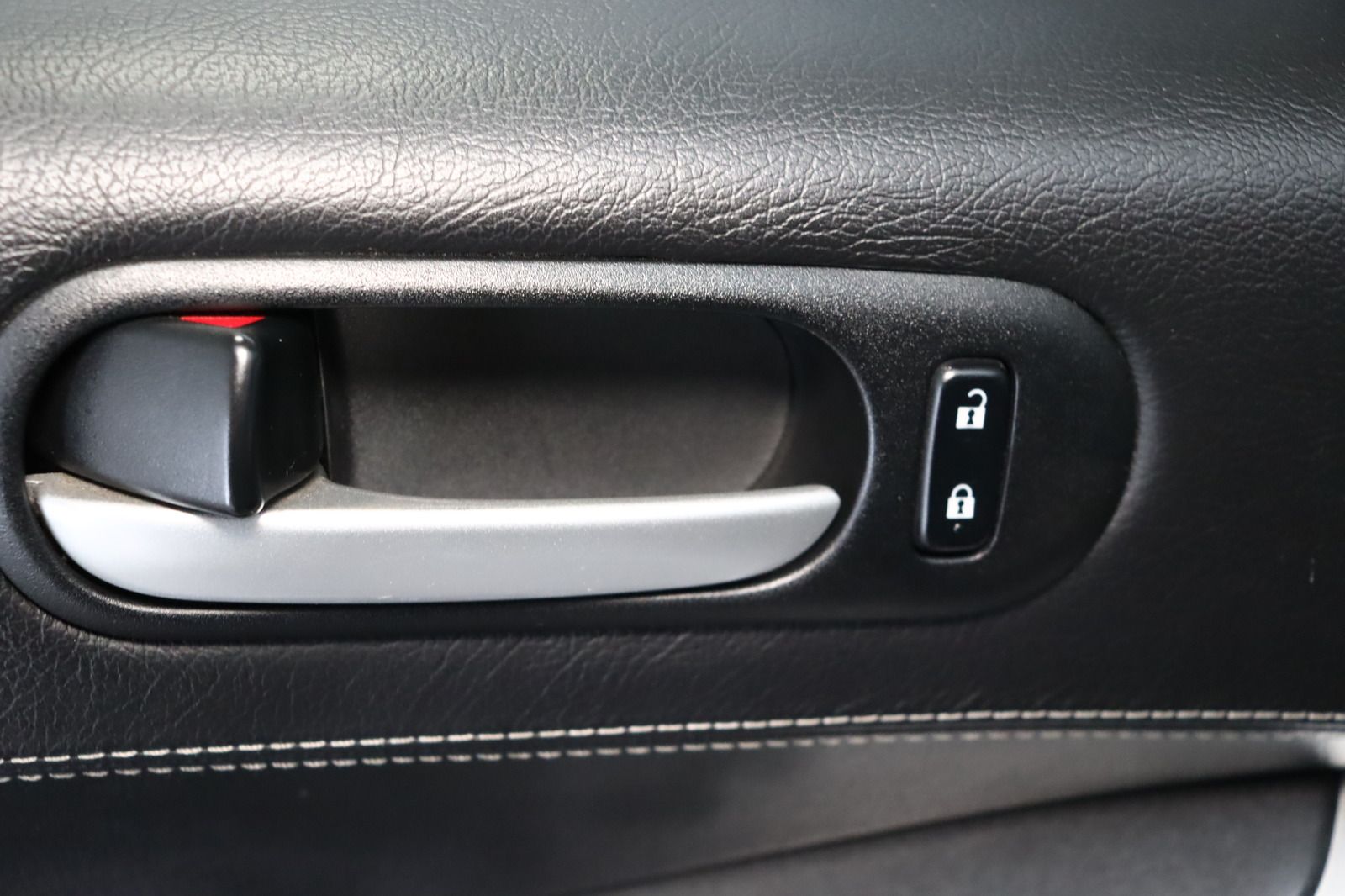 Fahrzeugabbildung Mazda CX-7 2.3 Expression * Xenon * Leder