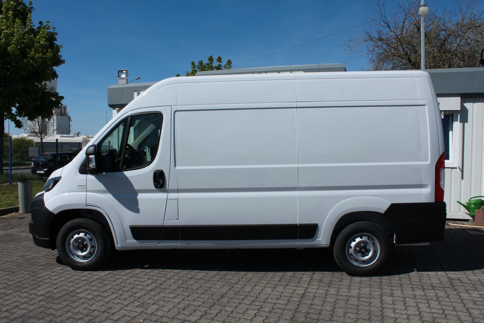 Fahrzeugabbildung Fiat Ducato KaWa L2H2 140 Full LED