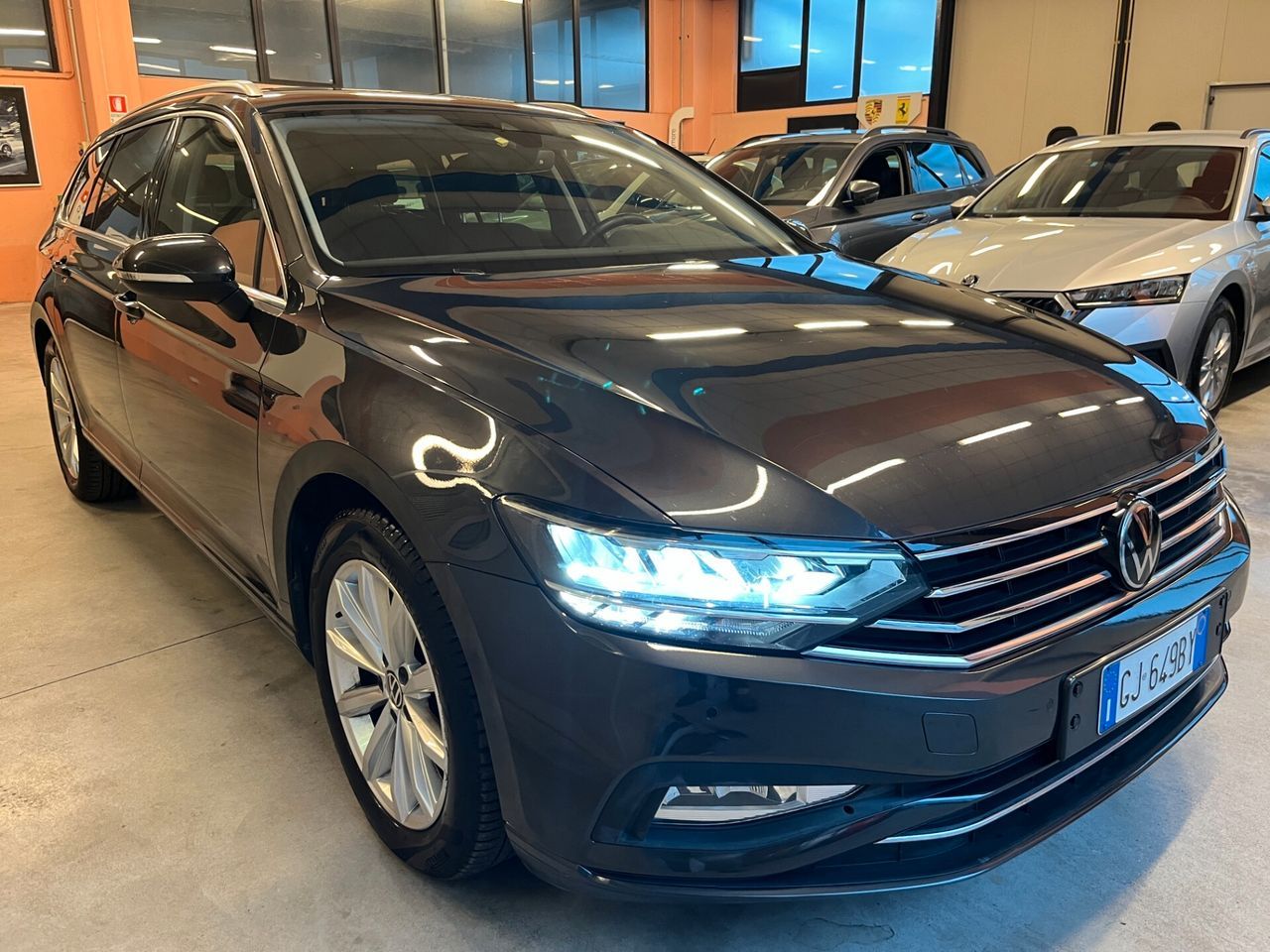 Volkswagen Passat Variant 2.0 TDI SCR EVO DSG imagem 3