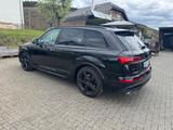 Audi SQ7 TFSI quattro tiptronic - - gebrauchte Audi SQ7 aus dem Jahr 2024
