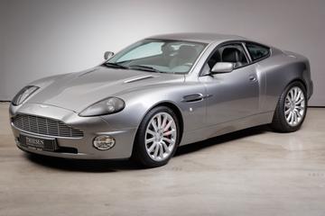 2001 Aston Martin V12 VANTAGE 照片 1