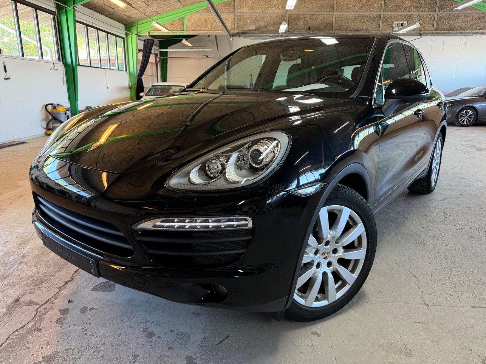 Porsche Cayenne S 400HK
