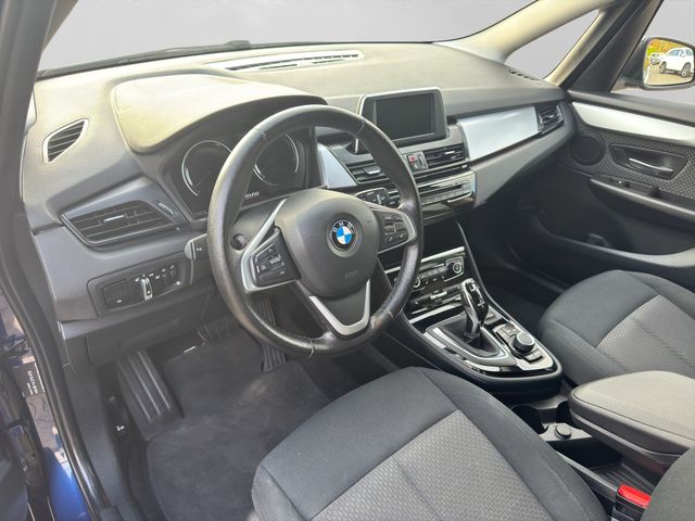 Fahrzeugabbildung BMW 218i Gran Tourer Automatik 7-Sitzer+LED+Navi+AHK