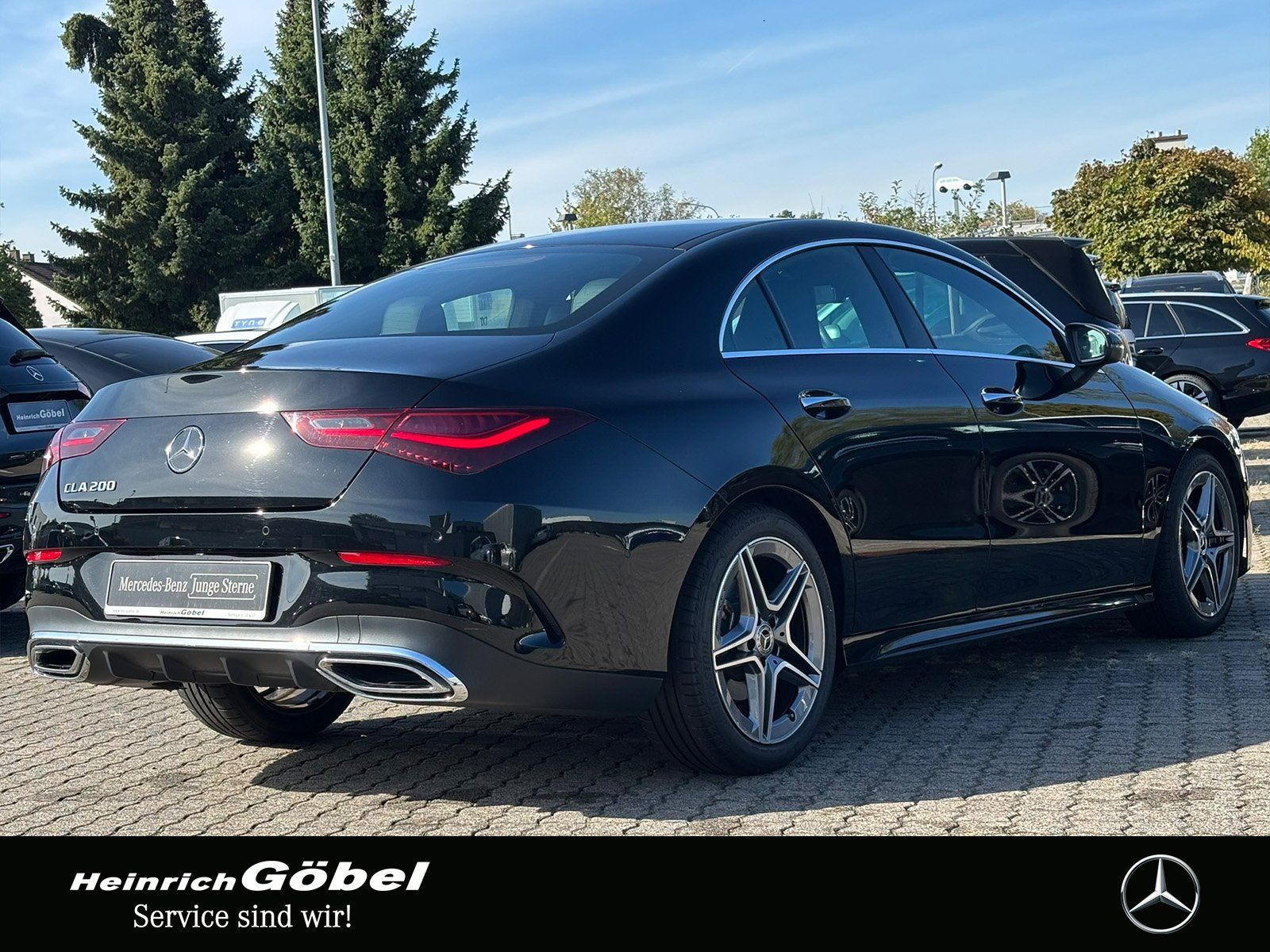 Fahrzeugabbildung Mercedes-Benz CLA 200 AMG*KEYLESS*KAM*AMBIENTEBEL*APPLE-CARPLA