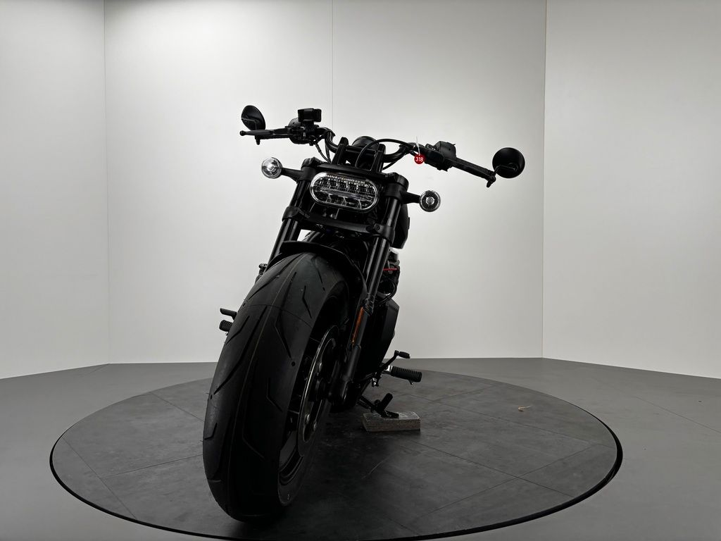 Fahrzeugabbildung Harley-Davidson RH1250S SPORTSTER *NEUWERTIG *KAUM KILOMETER