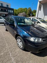 Renault Megane - Renault Megane aus 2009: Kombi
