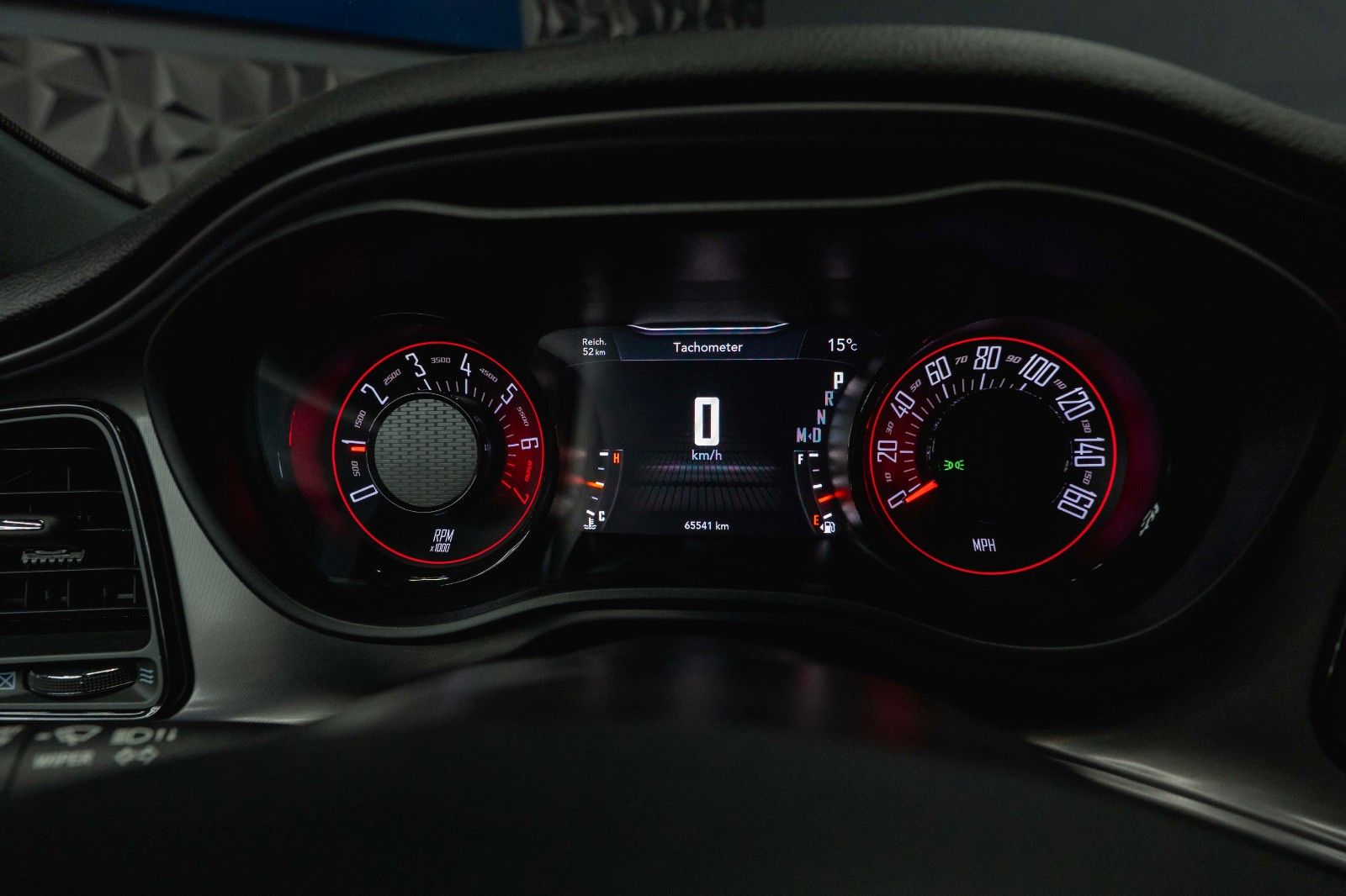 Fahrzeugabbildung Dodge Challenger 3.6 V6 GT SRT Styling *LED*1.Hand*19%