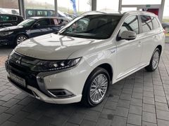 Fotografie des Mitsubishi Plug-in Hybrid Outlander