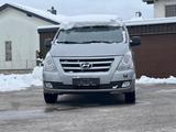 Hyundai H-1 Starex - Hyundai H-1 Starex mit Diesel-Antrieb: Automatik