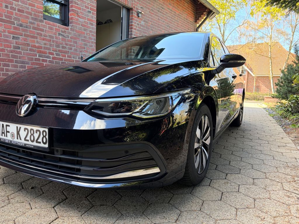 Image of Volkswagen Golf