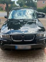 BMW E83  X3  Benzin Automatik - BMW: E83