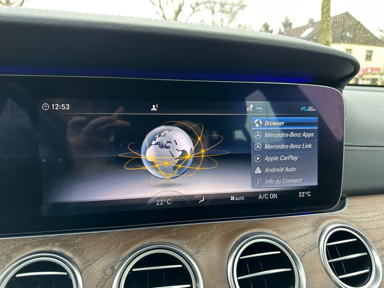 Fahrzeugabbildung Mercedes-Benz E 300d T AMG*360Kamera*Panorama*Exclusive