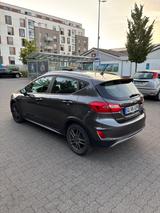 Ford Fiesta Active Colour-Line | nur 88.000km  - Ford Fiesta: Standheizung