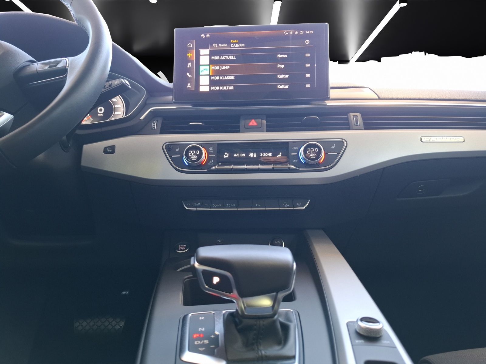 Fahrzeugabbildung Audi A4 Allroad 40 TDI S-tronic quattro Matrix Navi A