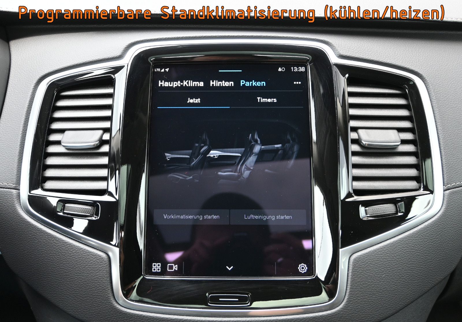 Fahrzeugabbildung Volvo XC90 T8 AWD Re Ultimate Bright °B&W°FOUR-C°VOLL!