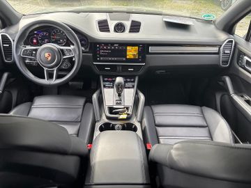 Porsche Cayenne - 12