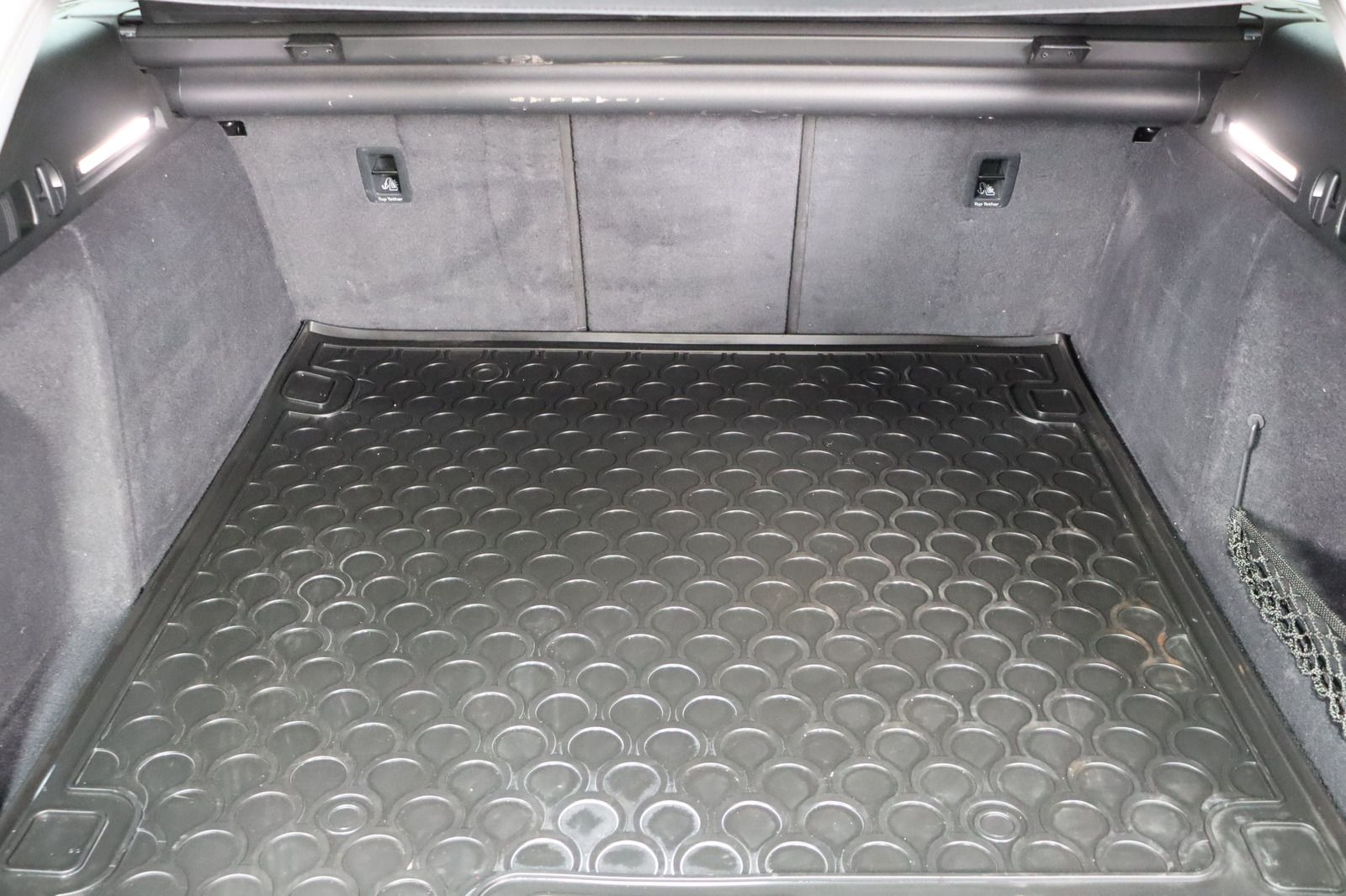 Fahrzeugabbildung Audi A4 Allroad Quattro 2.0 TDI * Navi * Bi-Xenon *