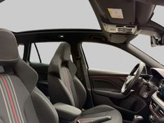 SKODA Kamiq Monte Carlo PANO 18"Ursa TravelAssist VZE SKODA Kamiq Monte Carlo PANO 18"Ursa TravelAssist VZE