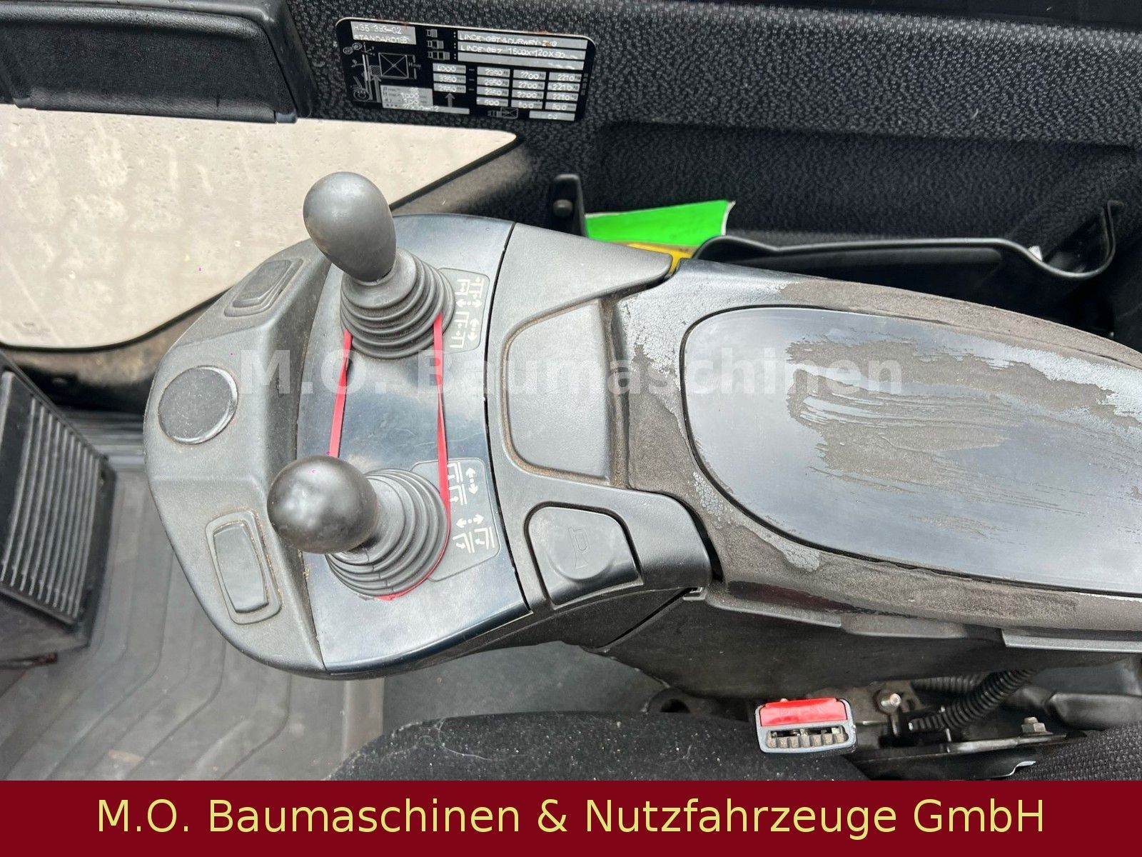 Fahrzeugabbildung Linde H 35 T-02 EVO / SS /Duplex Mast/ Gas /3,5t/3,10m