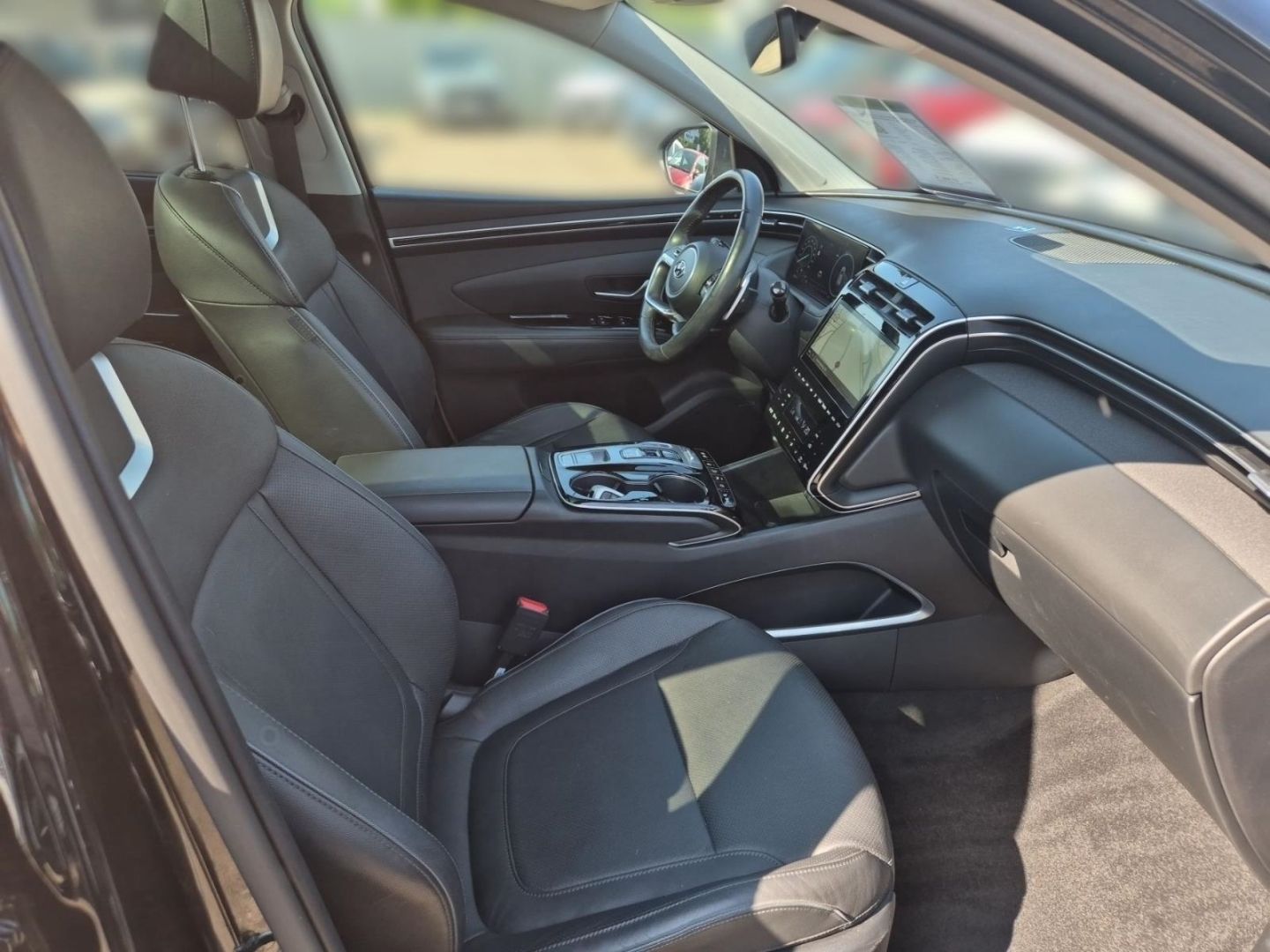 Fahrzeugabbildung Hyundai Tucson Prime Hybrid 4WD El. Panodach Navi Leder