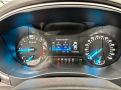 FORD Mondeo Turnier 2.0 TDCi Business Edit*Navi*Sitzh