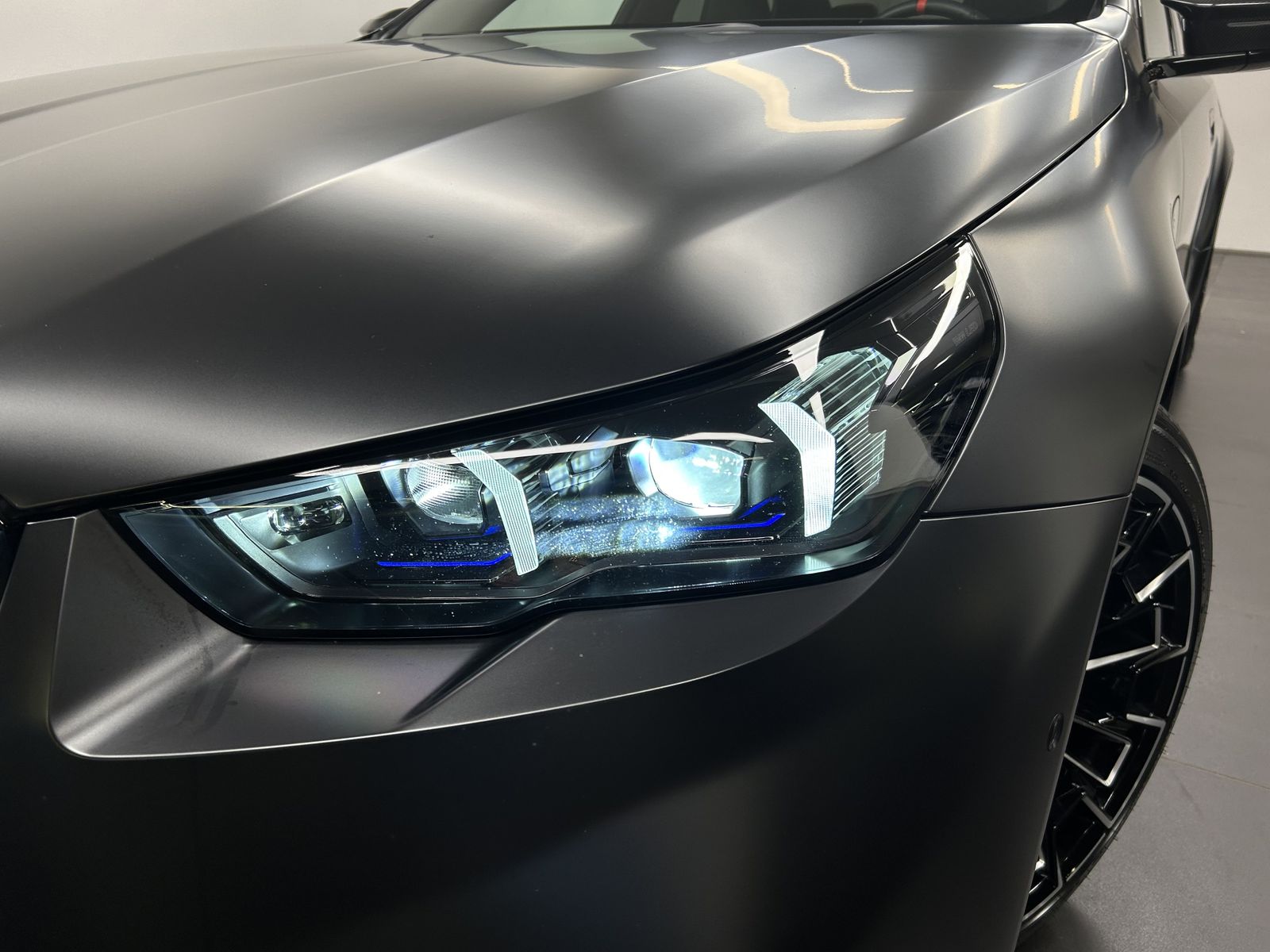 BMW M5 - Bild 8