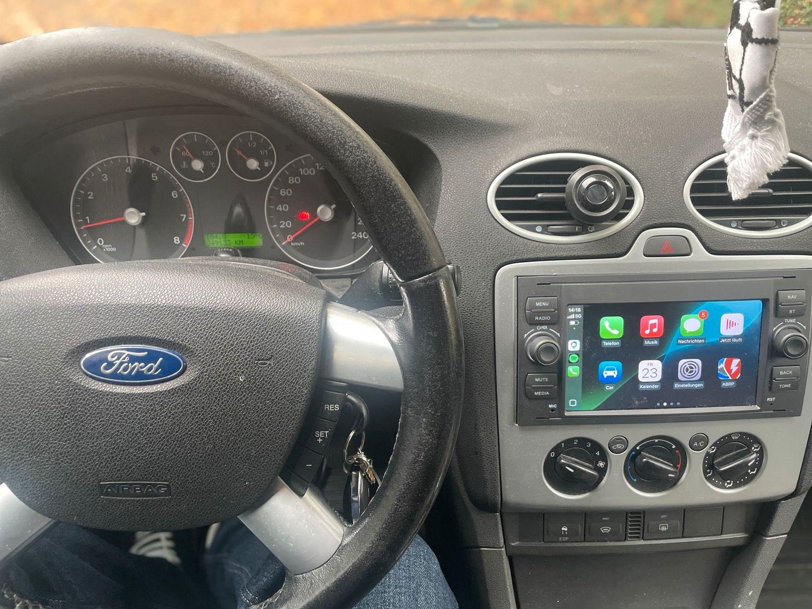 Ford Focus 2005 — photo 8