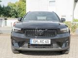 Volvo XC40 2.0 Plus Black Edition 2WD H/K ACC LED 360° - Volvo XC40: Plus Black Edition