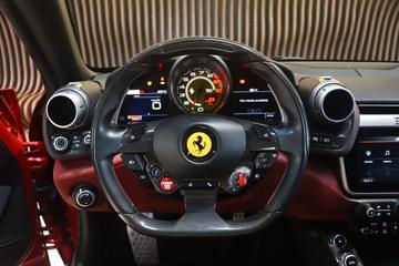 صورة 8 لـ 2018 Ferrari GTC4LUSSO