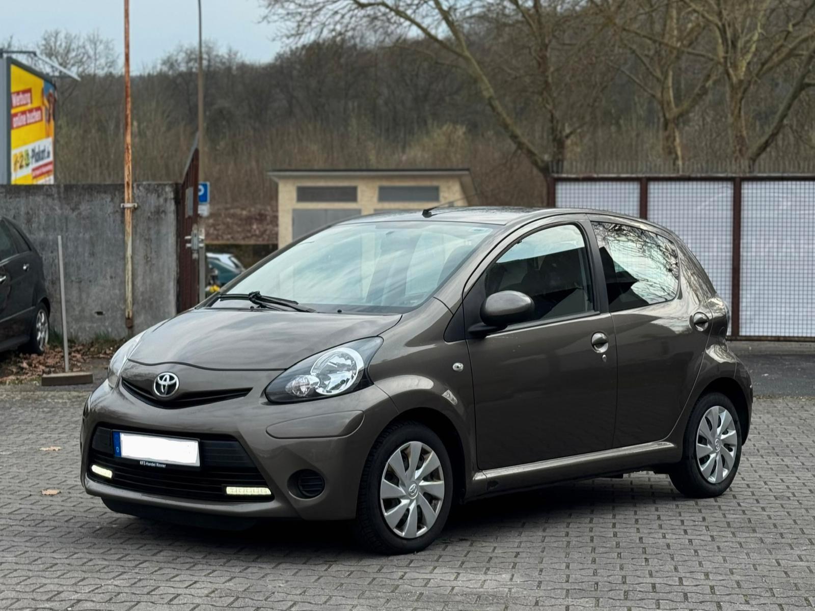 Toyota Aygo Cool 84tkm KLIMA TÜV NEU LED