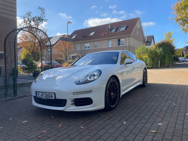 Porsche Panamera Diesel- Standhzg Chrono Luftfed Approv