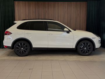 Porsche Cayenne - 3