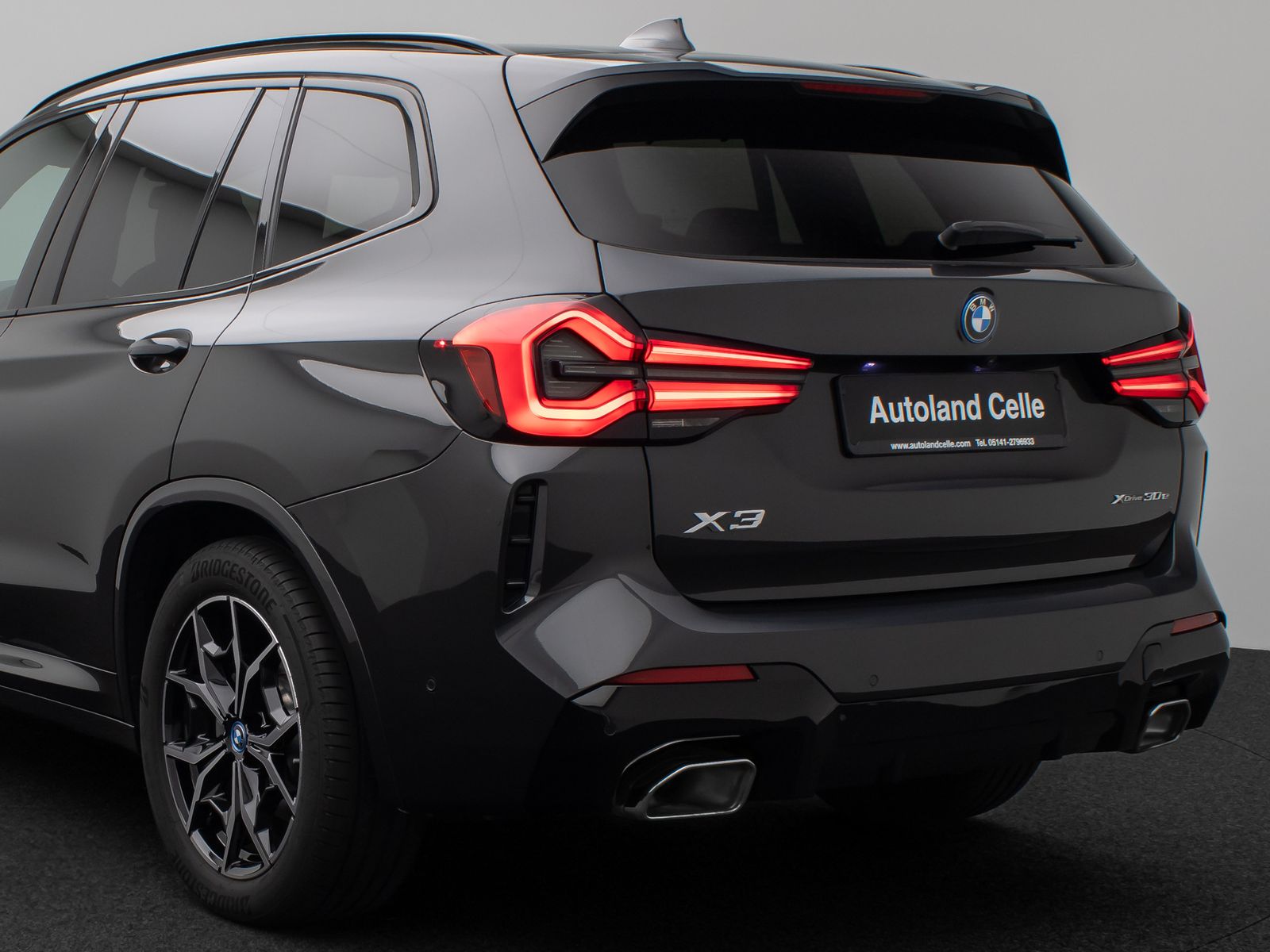 Fahrzeugabbildung BMW X3 xD30e M Sport Panorama Laser 360°HUD Komfort