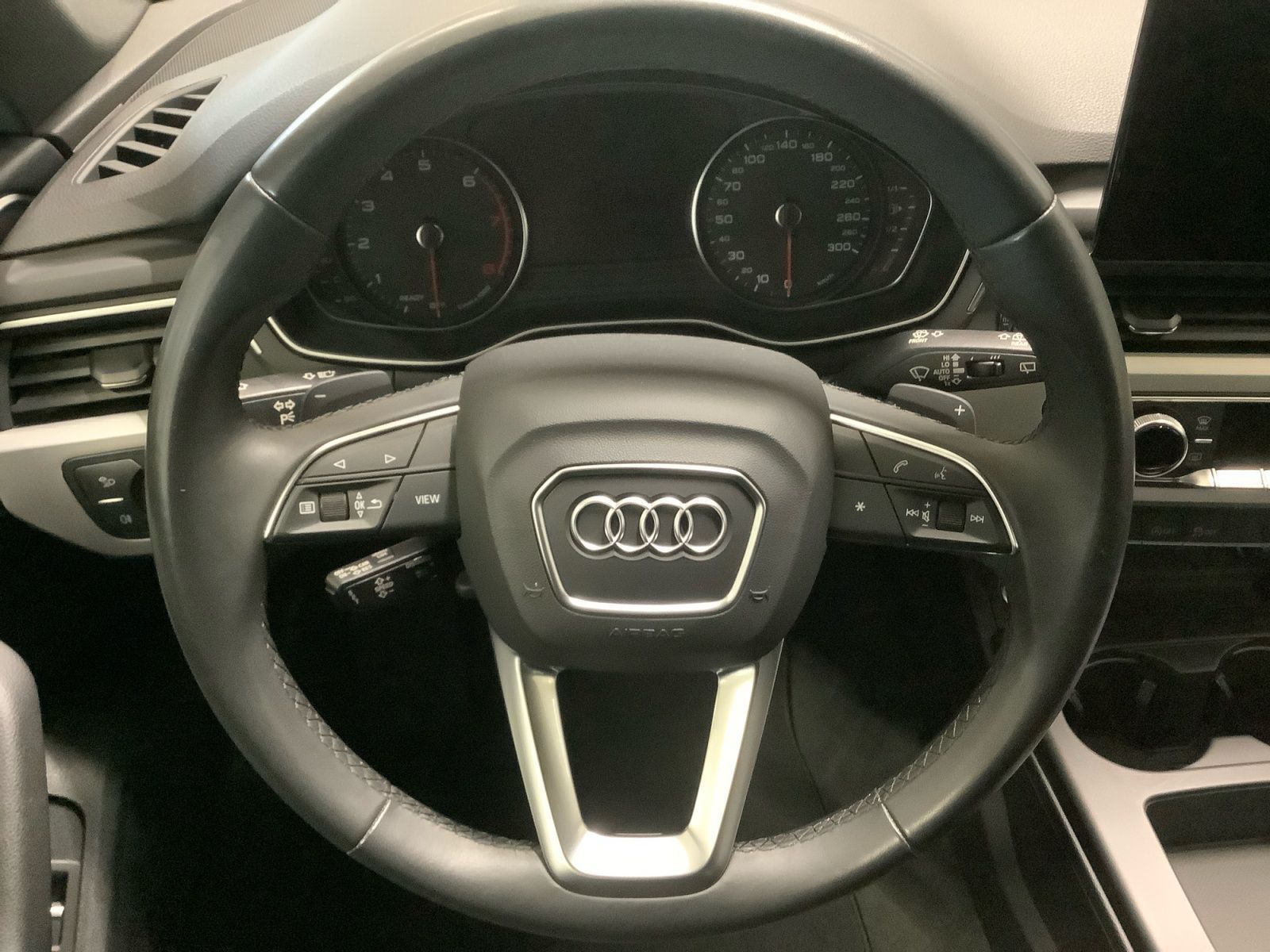 A4 Avant advanced 35 TFSI S tronic,AHZV,Navi,ACC