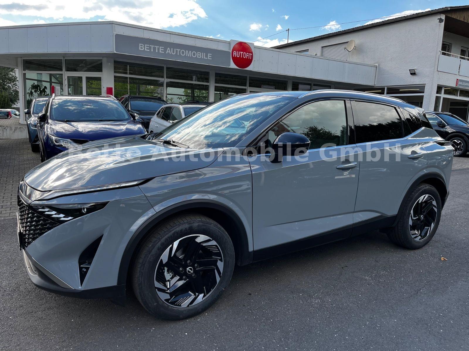 Nissan Qashqai 1.3 DIG-T Xtron. N-Connecta 4WD