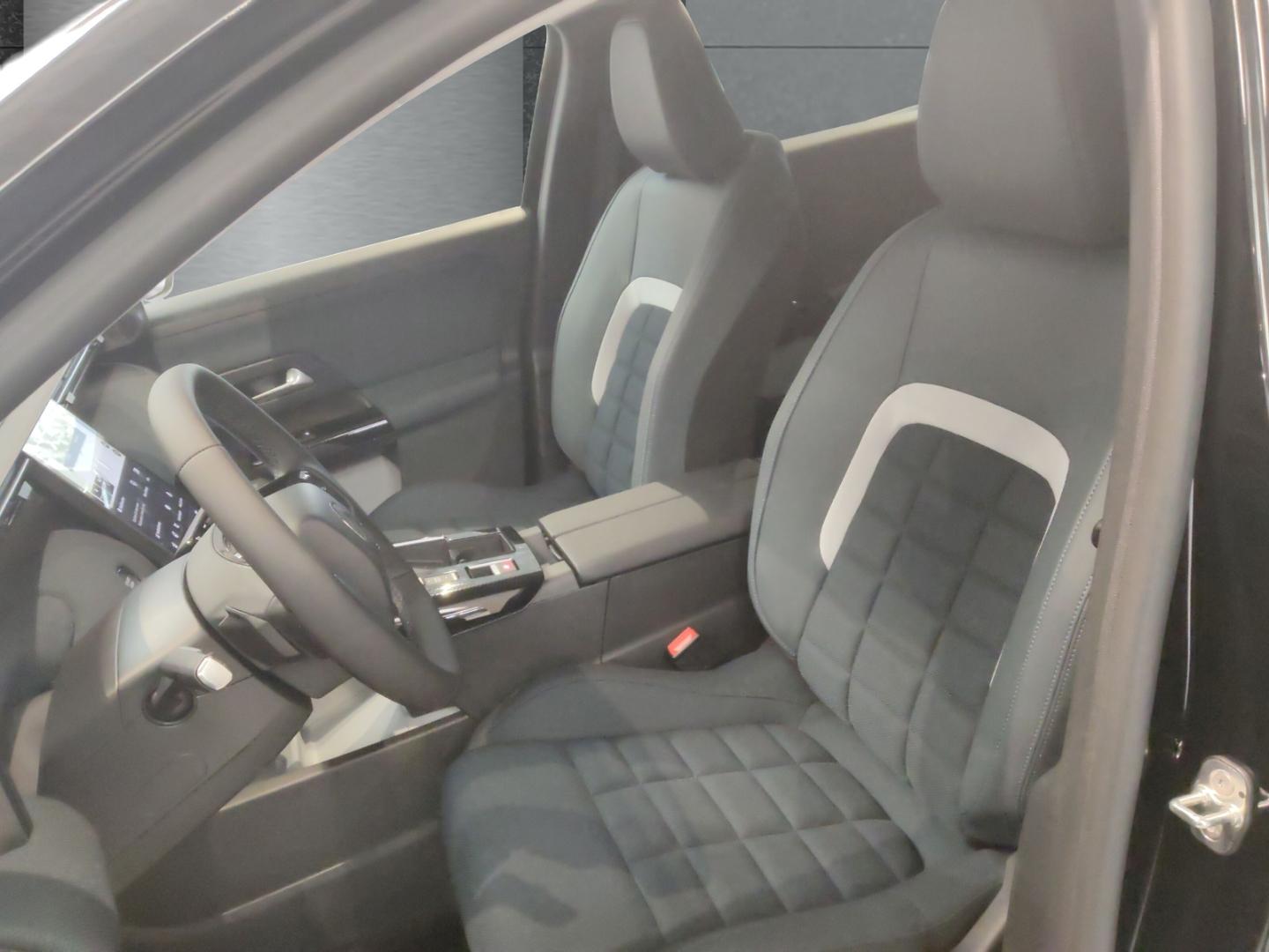 Citroën C5 Aircross PLUS Hybrid AHK-abnehmbar Navi Allwe