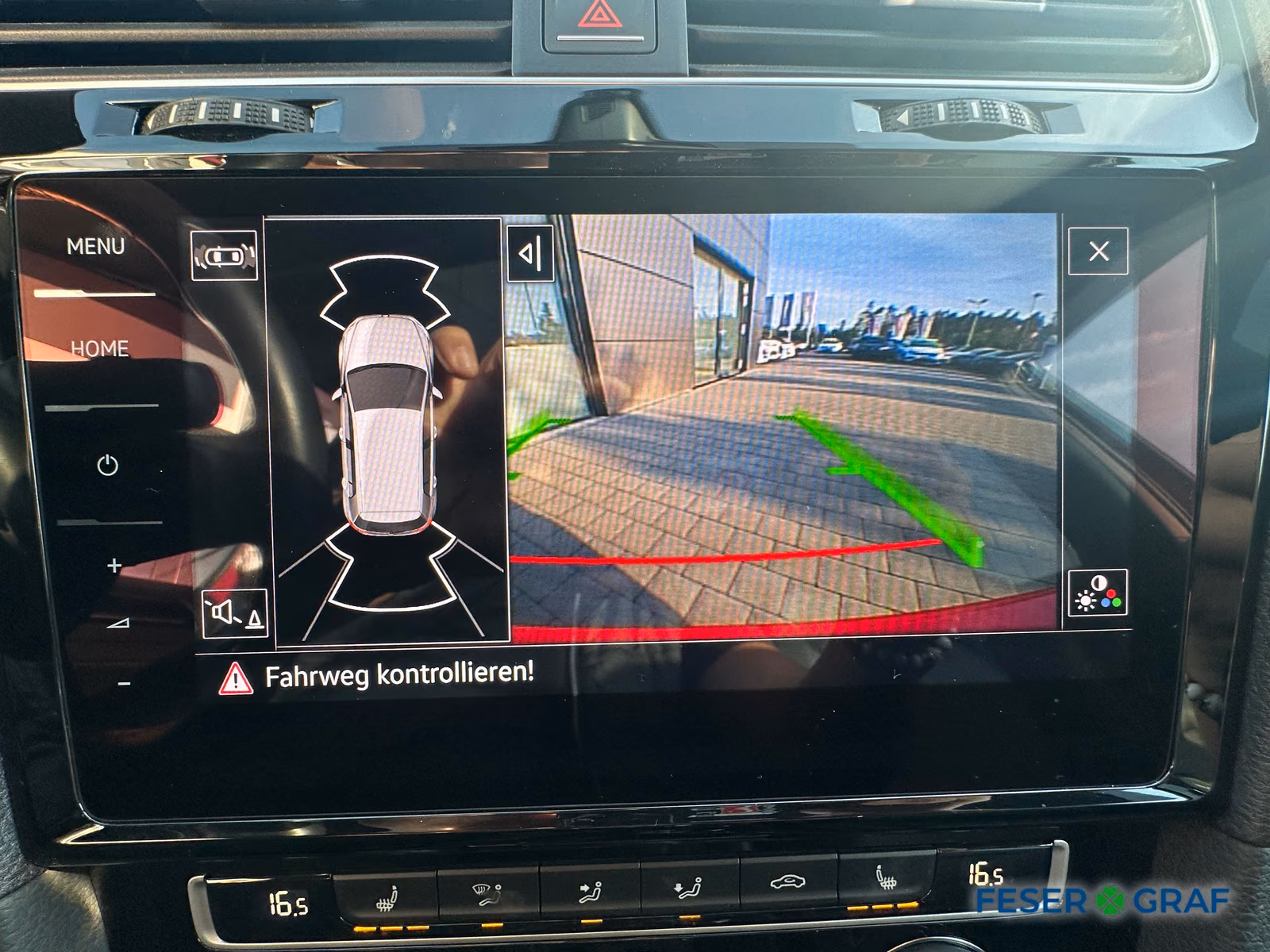 Volkswagen Golf VII R 2.0 TSI DSG LED PANO DYNAUDIO KAMERA