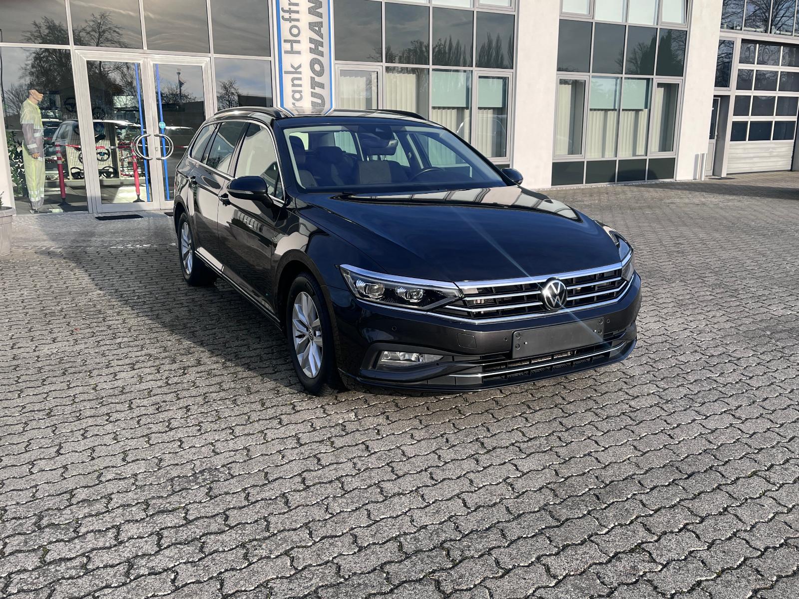 Volkswagen PASSAT  VARIANT TDI DSG  BUSINESS+LED+AHK+KAMERA