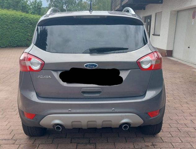 Ford Kuga 2,0 TDCi 4x4 120kW Titanium PowerShift ...