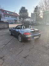 BMW Z4 sDrive18i Roadster / Top gepflegt - graue BMW Z-Reihe