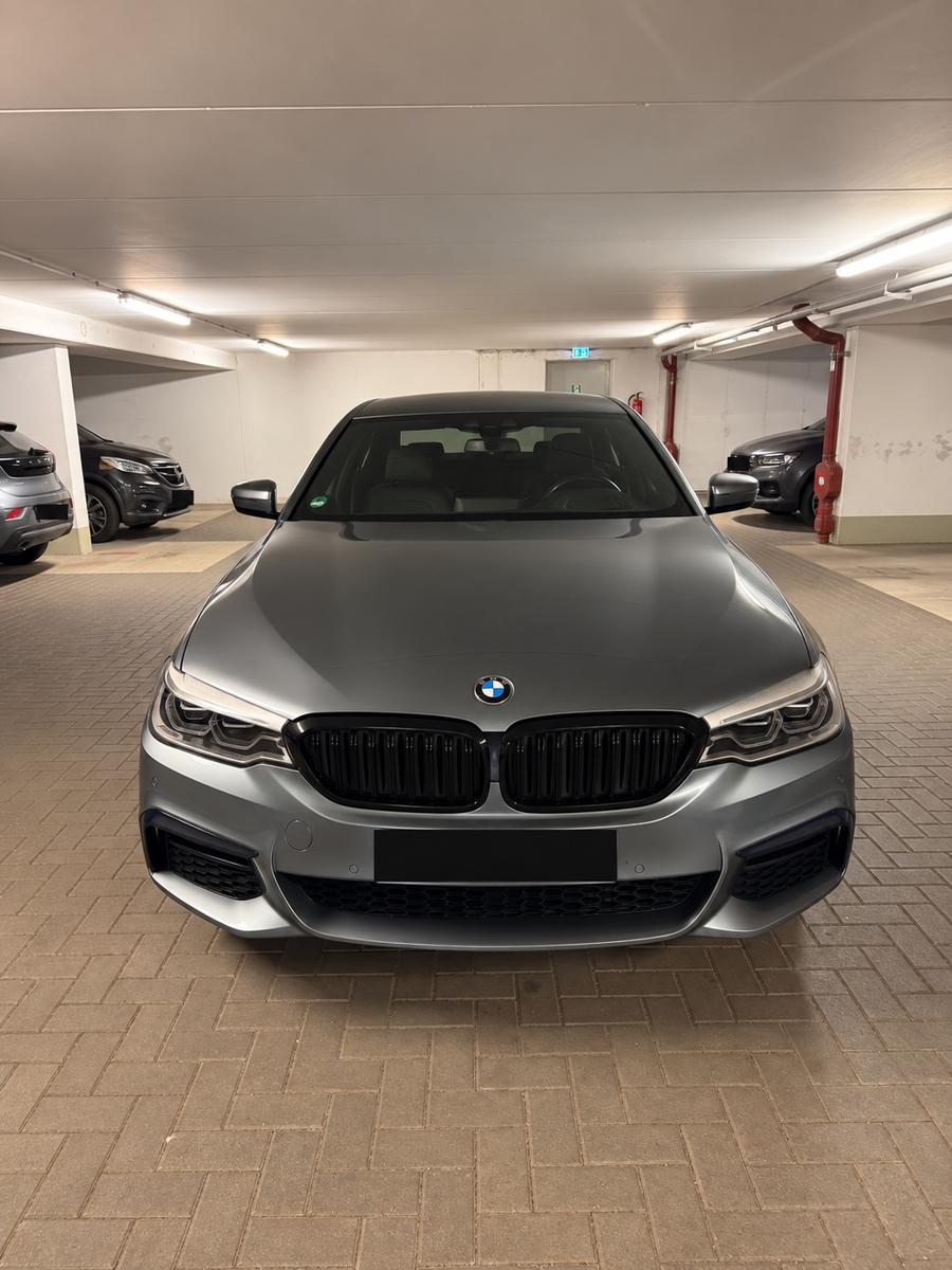 BMW 530e iPerformance - M-Paket - HUD - H&K - Leder
