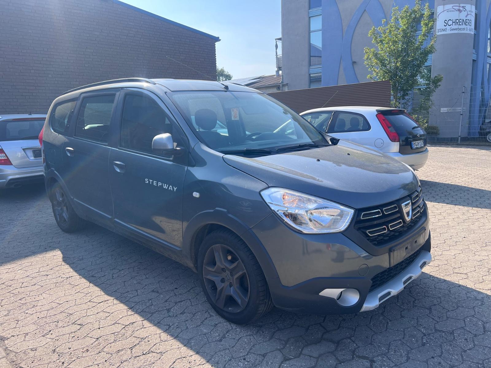 Dacia Lodgy Stepway Celebration 1.5 7p Navi klima